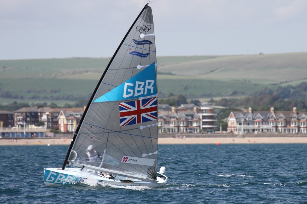 July 28, 2012 Heavyweight Mens Singlehander (Finn) Ben Ainslie © Richard Gladwell www.photosport.co.nz